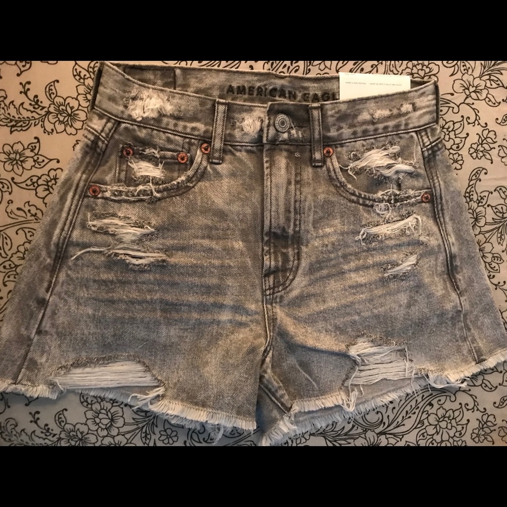 Aeo festival shorts, size 00